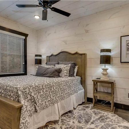 Blue Moon Ridge: Brand New Cabin! 5 Bedrooms, Pool/Hot Tub, Theatre Pigeon Forge Exteriér fotografie