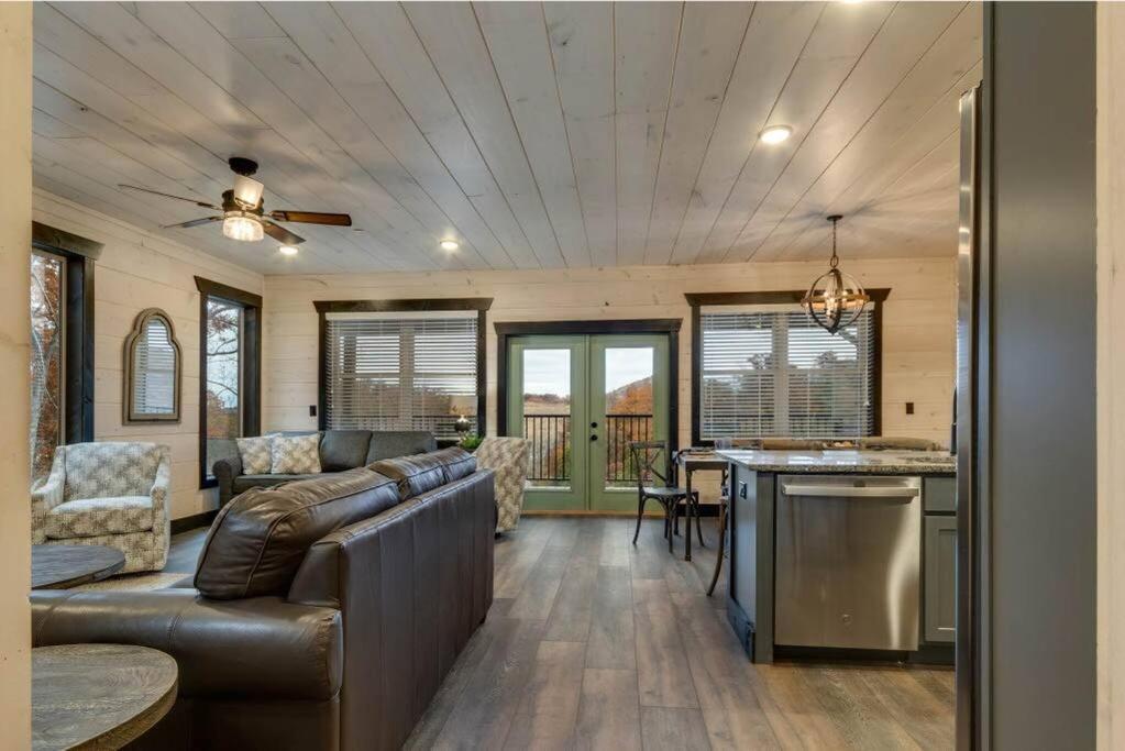 Blue Moon Ridge: Brand New Cabin! 5 Bedrooms, Pool/Hot Tub, Theatre Pigeon Forge Exteriér fotografie